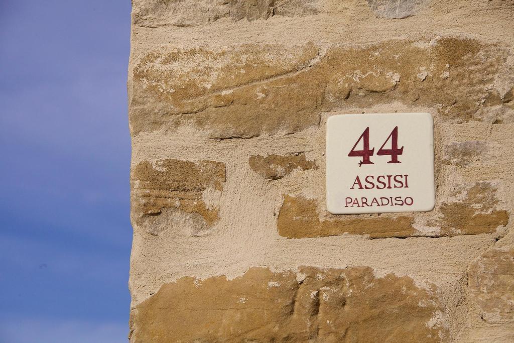 Agriturismo Paradiso 44 Assisi Exterior foto